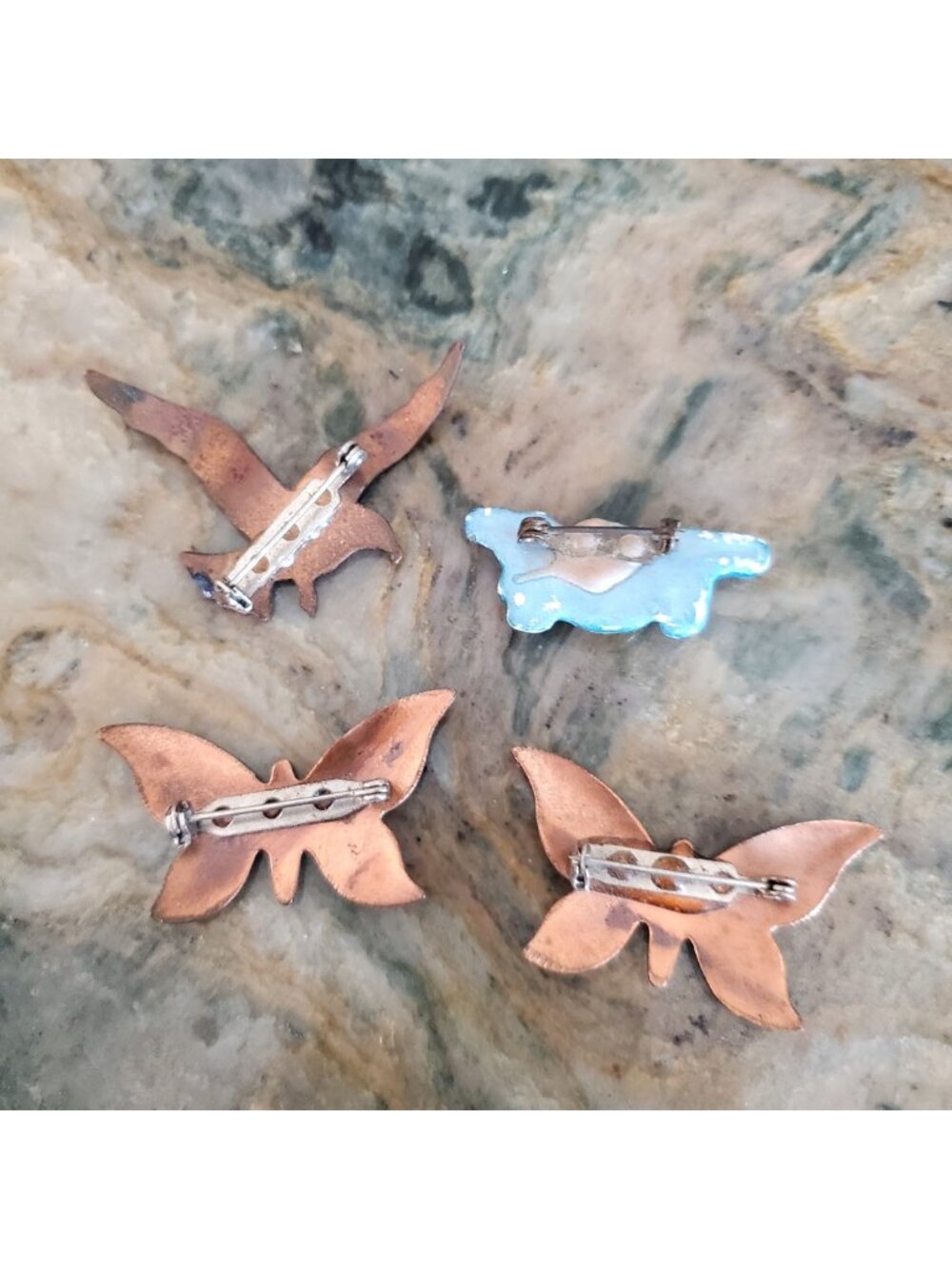 Brooches - Picture 2 of 2